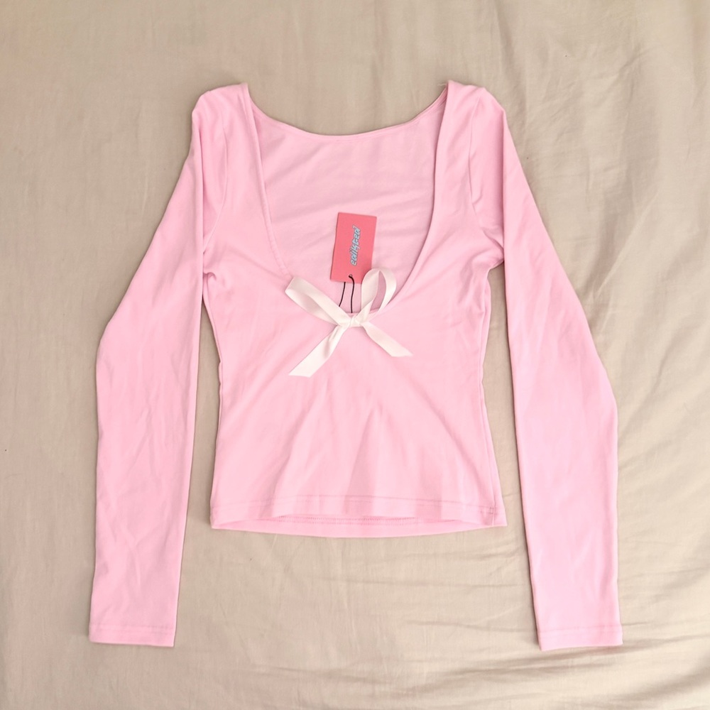 Elegant open back Pink Long Sleeve Top